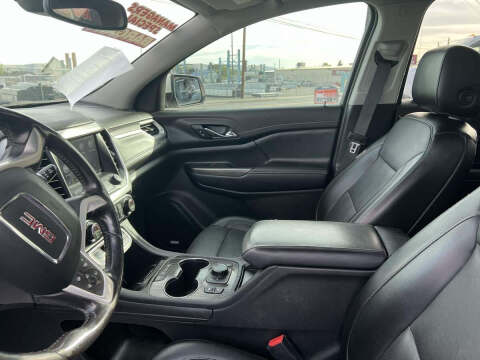 2021 GMC Acadia SLT