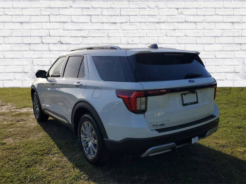 2025 Ford Explorer Platinum
