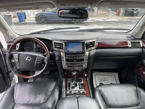 2015 Lexus LX 570