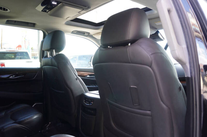 2020 Cadillac Escalade ESV Luxury