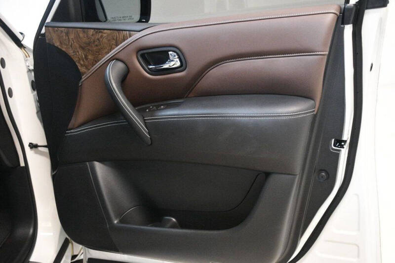 2024 Infiniti QX80 Premium Select