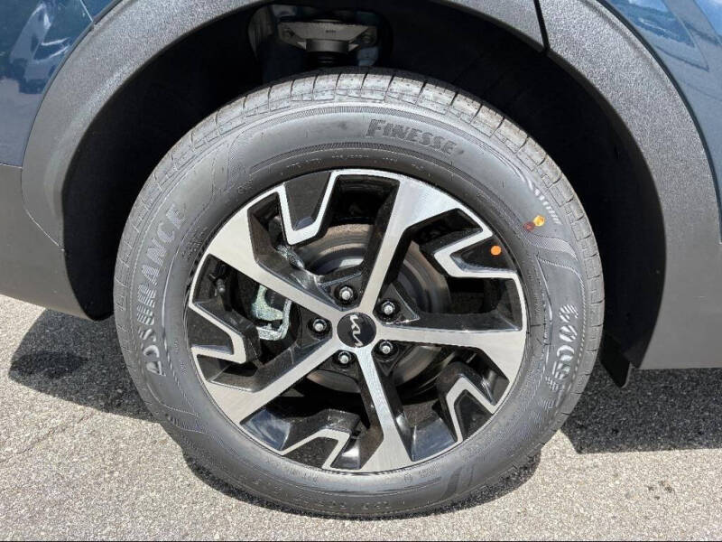 2025 Kia Sportage Hybrid EX