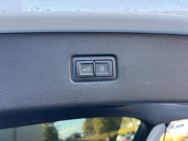 2025 Audi Q7 quattro Premium Plus 55 TFSI