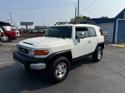 2010 Toyota FJ Cruiser for sale at Jerry & Menos Auto Sales in Belton MO