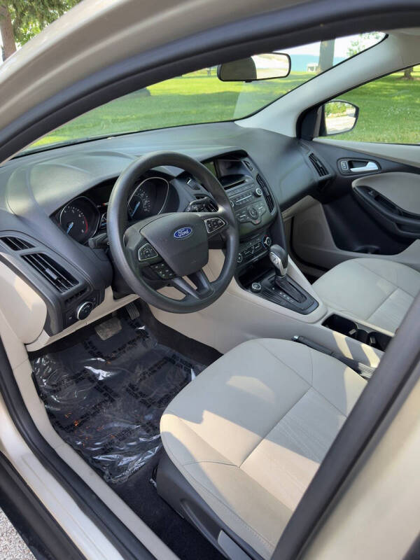 2017 Ford Focus SE