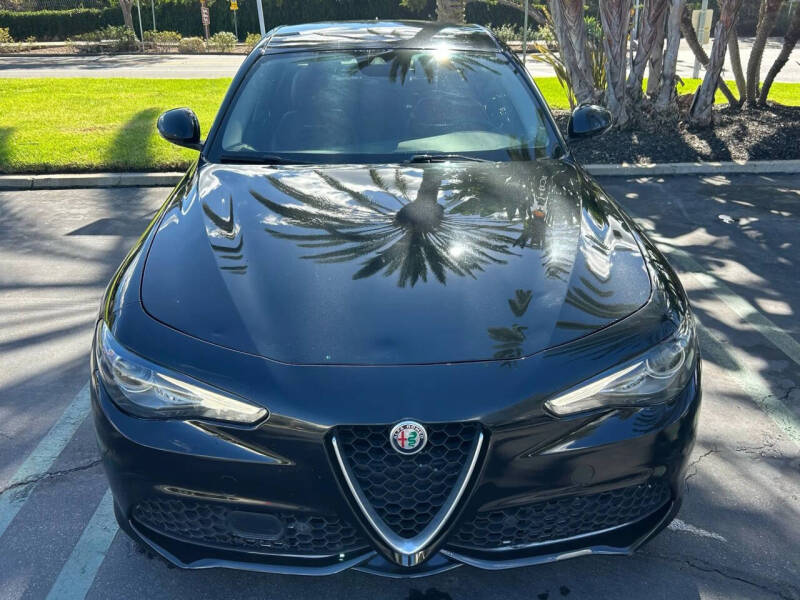 2019 Alfa Romeo Giulia Ti Sport Carbon