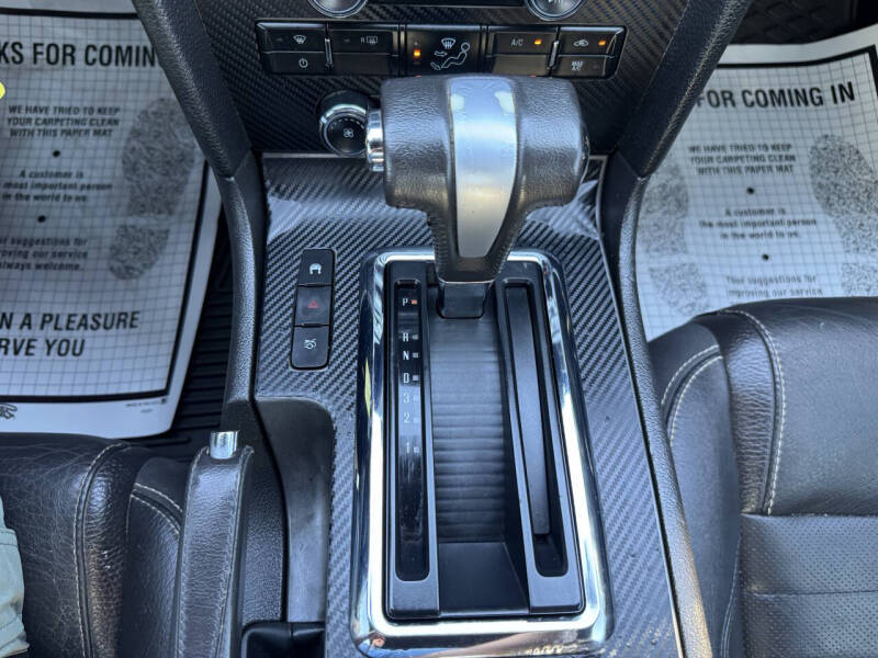 2011 Ford Mustang V6 Premium