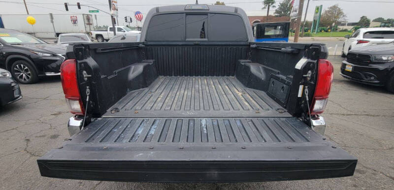 2019 Toyota Tacoma SR5