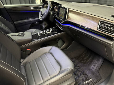 2024 Volkswagen Atlas SEL 4Motion