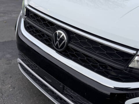 2024 Volkswagen Taos S