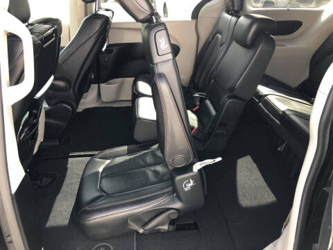 2018 Chrysler Pacifica Touring L Plus