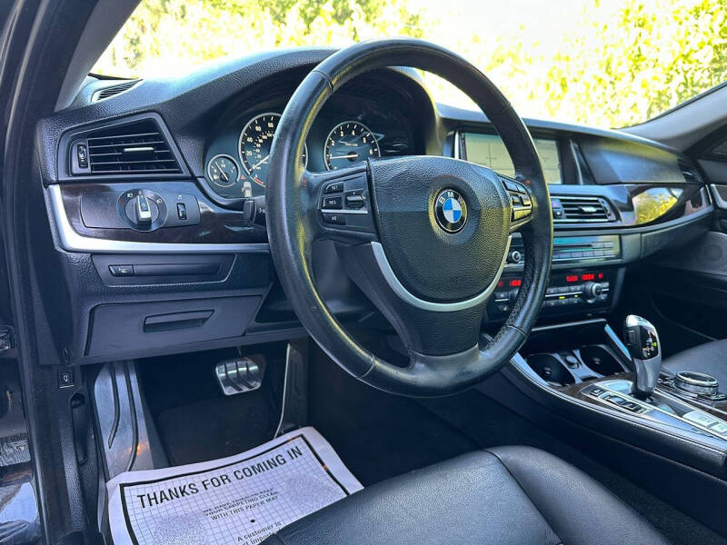 2014 BMW 5 Series 528i