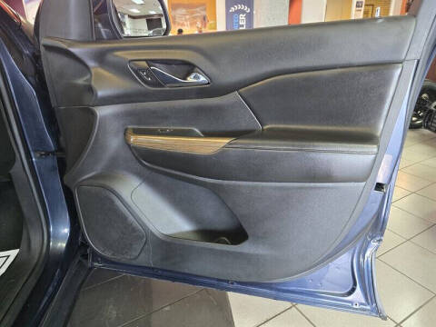 2017 GMC Acadia SLE-2