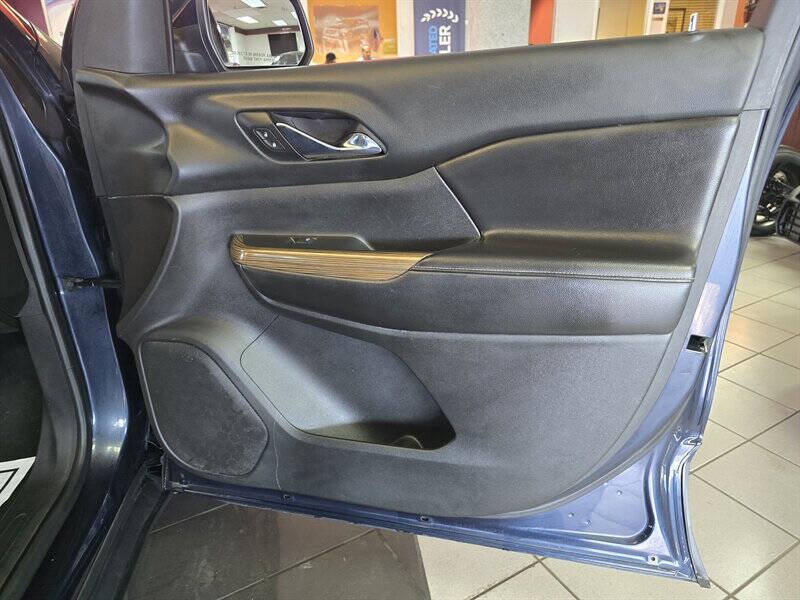 2017 GMC Acadia SLE-2