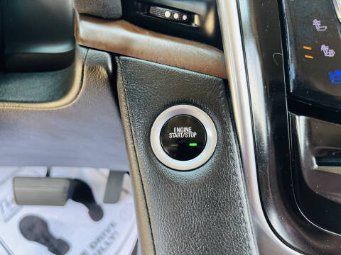 2017 Cadillac Escalade Luxury