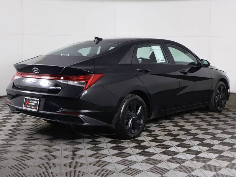 2023 Hyundai Elantra Hybrid Blue