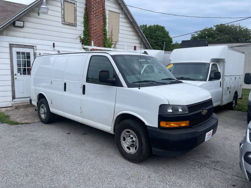 Used 2018 Chevrolet Express Cargo Work Van with VIN 1GCWGAFP0J1344035 for sale in Frazer, PA