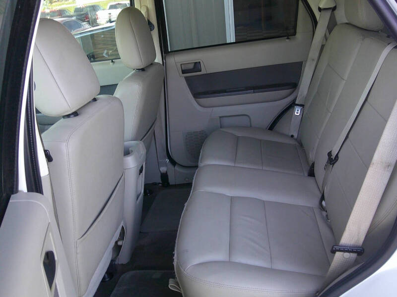 2011 Ford Escape XLT