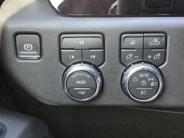 2025 GMC Sierra 3500HD