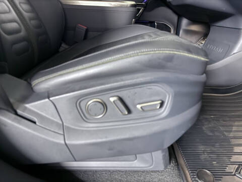 2022 Rivian R1T Adventure