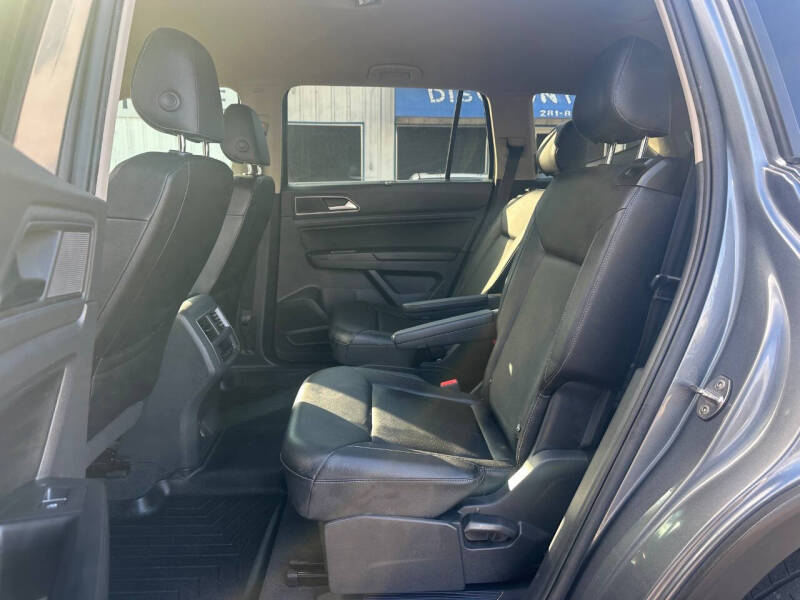 2019 Volkswagen Atlas V6 SE R-Line