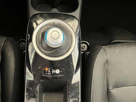2016 Nissan LEAF