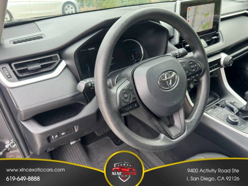 2024 Toyota RAV4 Hybrid XLE