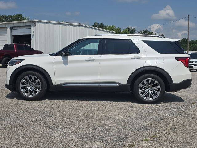 White 2025 Ford Explorer Platinum Platinum 4dr SUV 2