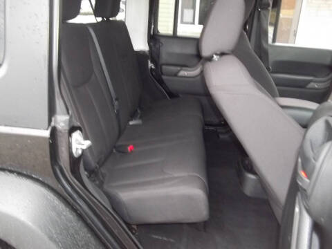 2017 Jeep Wrangler Unlimited Sport