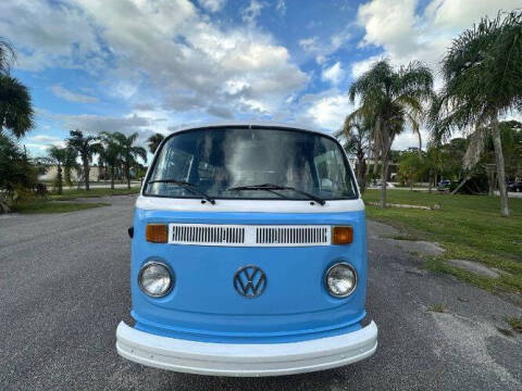 1973 Volkswagen Bus