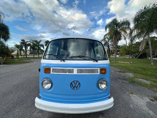 1973 Volkswagen Bus