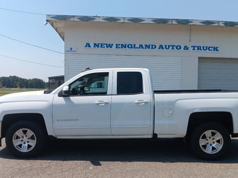 2016 Chevrolet Silverado 1500 LT photo 4