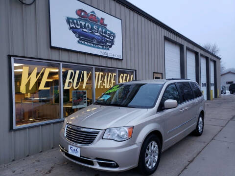 2013 Chrysler Town and Country for sale at C&L Auto Sales in Vermillion SD