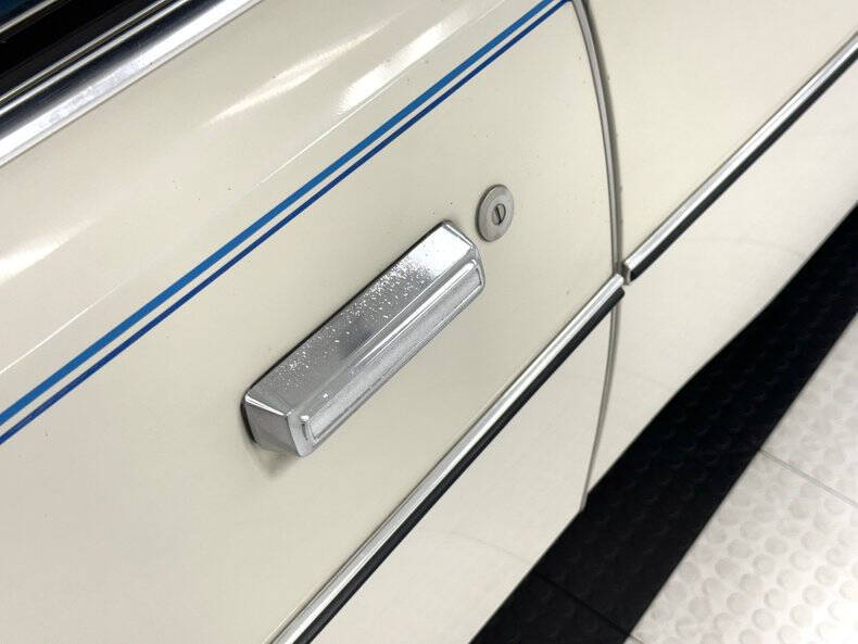 1976 Chrysler New Yorker