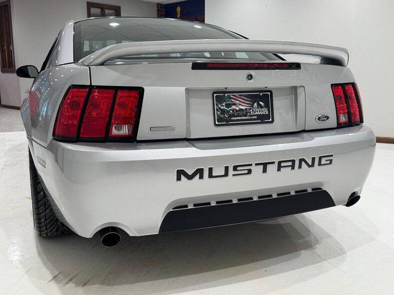 2000 Ford Mustang