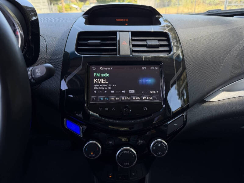 2015 Chevrolet Spark EV 2LT