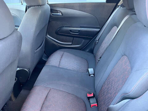 2018 Chevrolet Sonic LT Auto