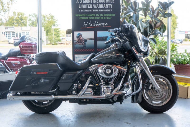 2006 Harley-Davidson Street Glide for sale at CYCLE CONNECTION in Joplin MO