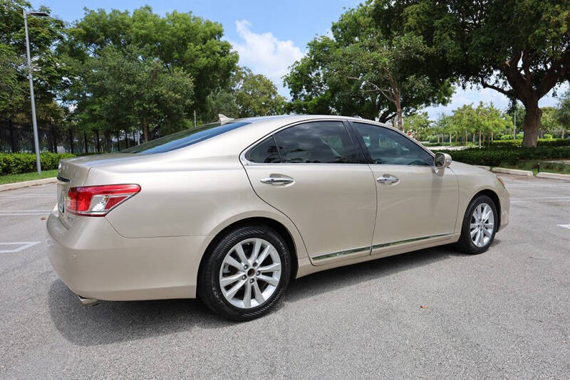 2011 Lexus ES 350