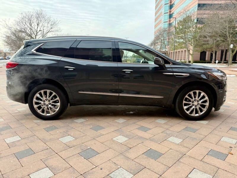 2020 Buick Enclave Essence