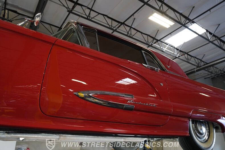 1959 Ford Thunderbird