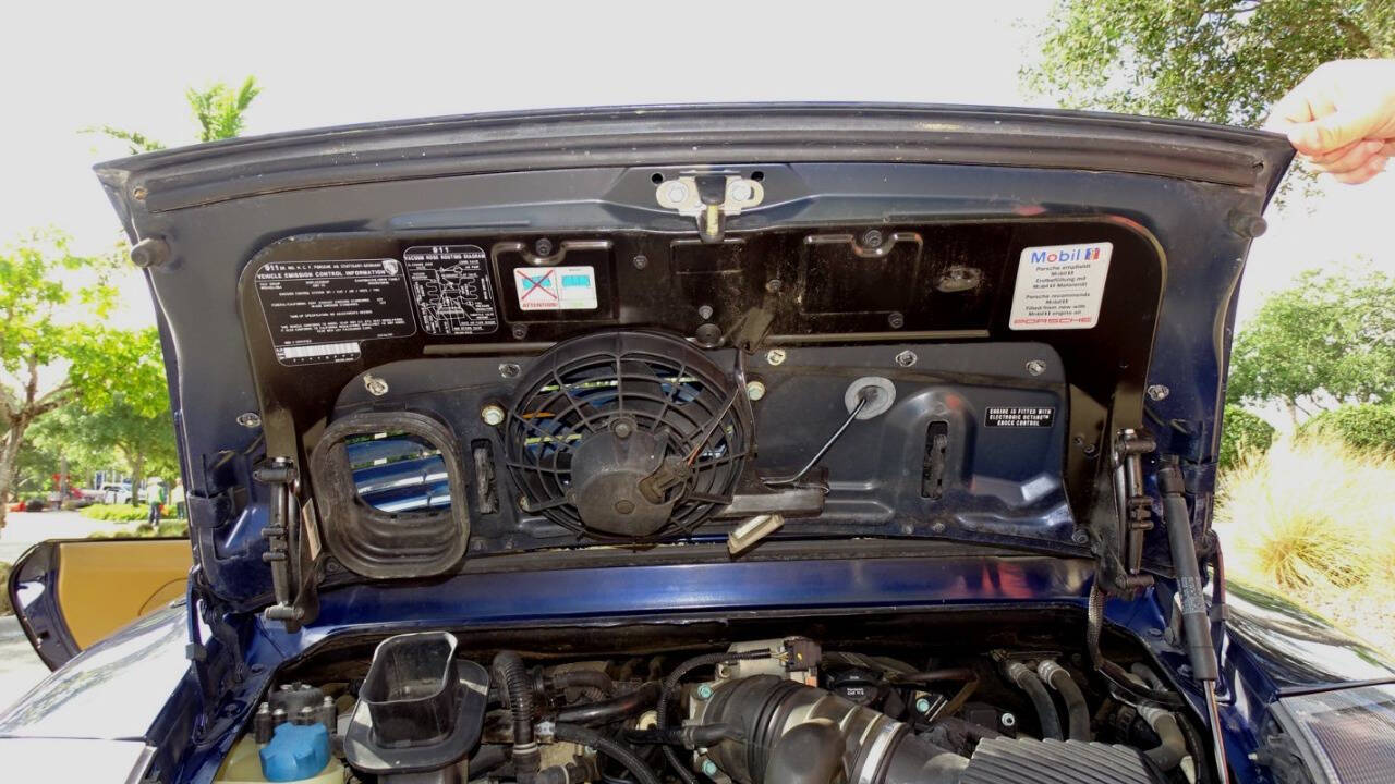 2001 Porsche 911 47