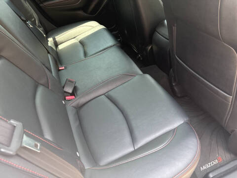 2015 Mazda MAZDA3 i Grand Touring