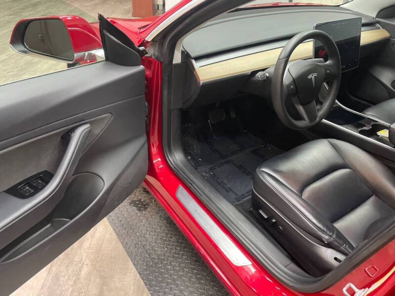 2020 Tesla Model 3 Long Range