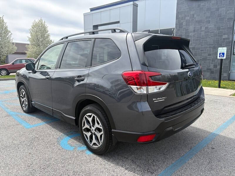 2024 Subaru Forester Premium
