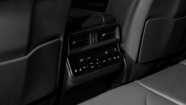 2023 Lexus LX 600 Premium