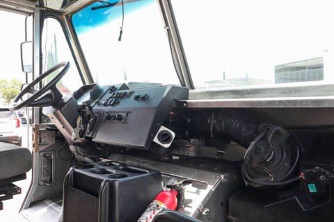 2021 Freightliner MT45 Chassis