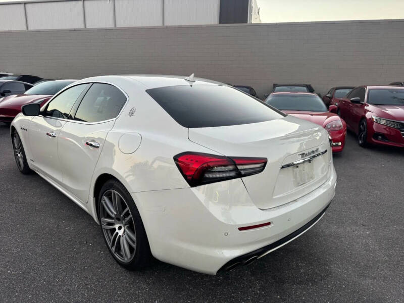 2021 Maserati Ghibli GranLusso