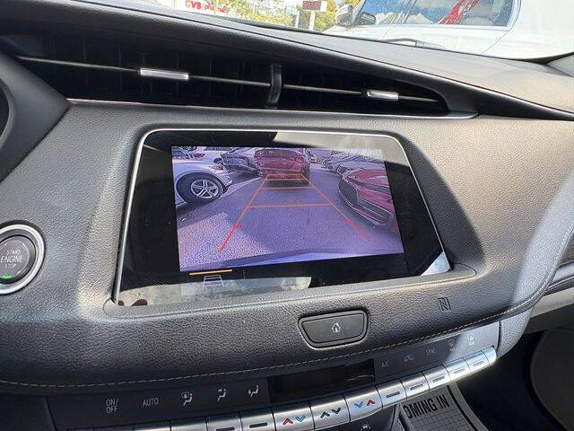 2019 Cadillac XT4 Premium Luxury