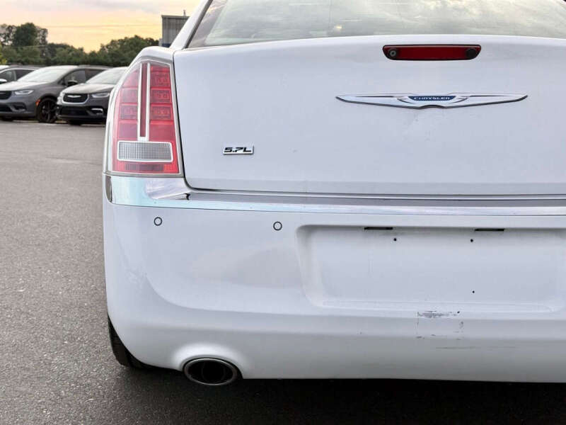 2014 Chrysler 300 C